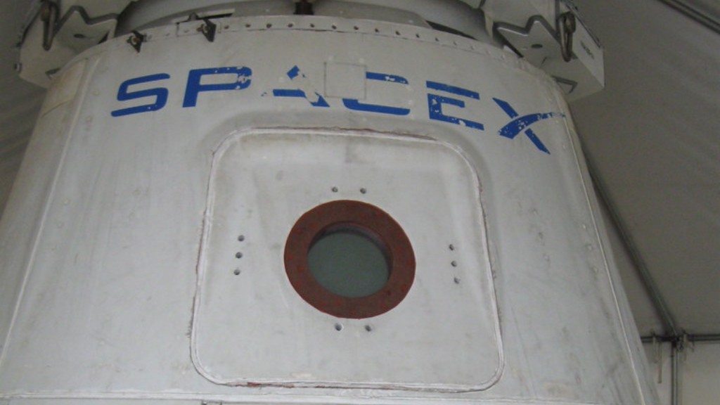 What colleges does spacex hire from?